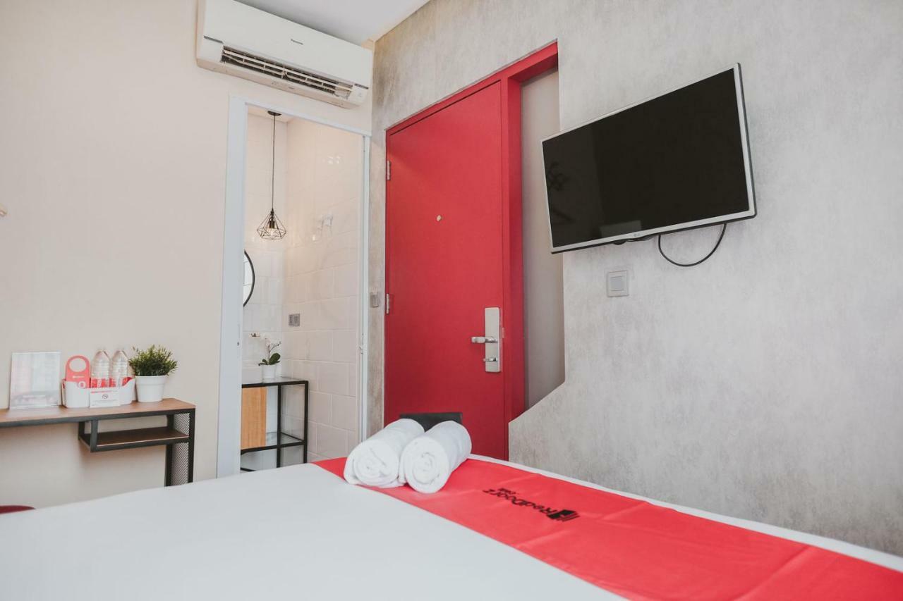 RedDoorz Plus @ Thamrin Dżakarta Zewnętrze zdjęcie